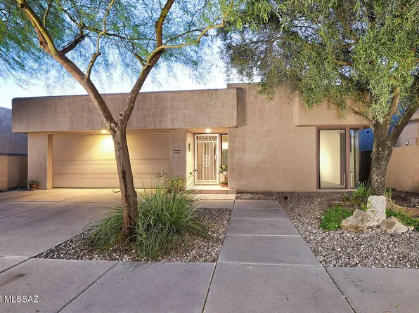 3660 N Royal Prince Ct, Tucson, AZ 85719