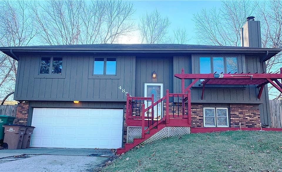 1st image of 4850 Candlewick Dr