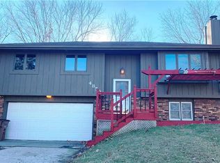 4850 Candlewick Dr, Norwalk, IA 50211