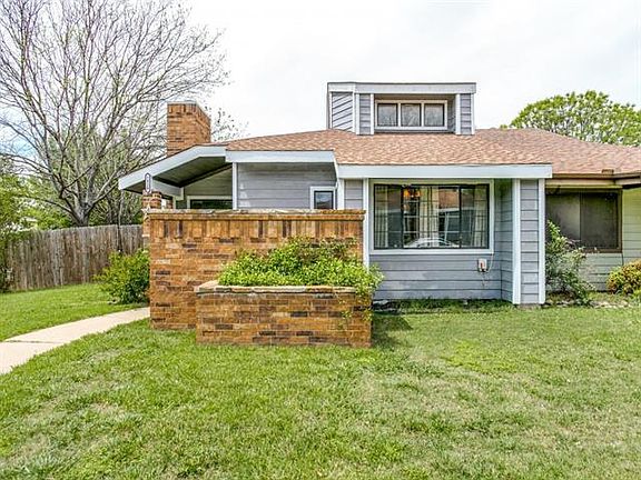 2nd image of 5828 Timbercrest Dr