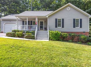 8811 S Boones Trail Rd, North Chesterfield, VA 23236