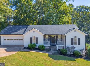 1619 White Oak Dr, Winder, GA 30680