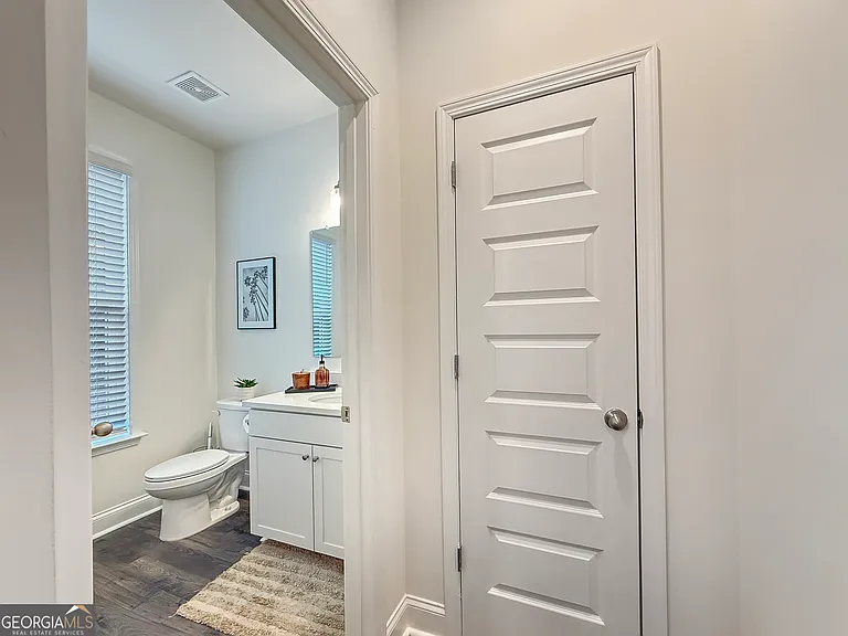 1160 Kendron Ln #16 — Photo 11