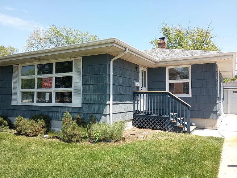 8001 Tapper Ave — Photo 1