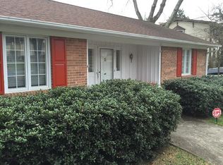 17 Evergreen Dr, Winston Salem, NC 27106