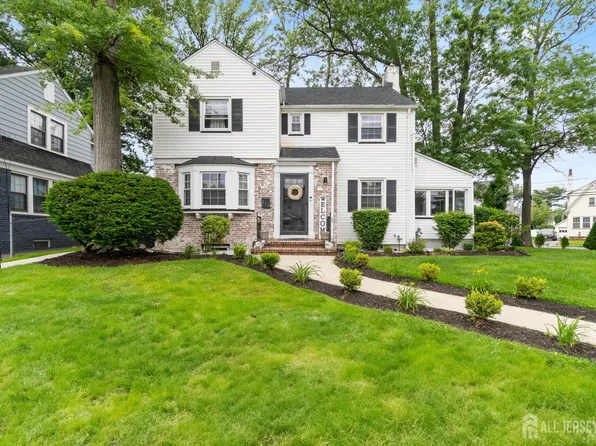 575 E Grant Ave, Roselle Park, NJ 07204