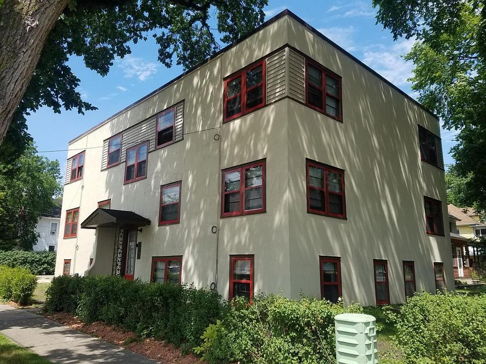 2nd image of 607 9th Ave N