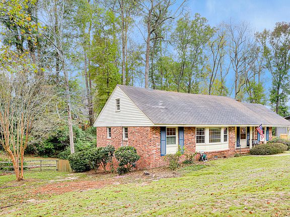 2nd image of 807 Hammond Dr