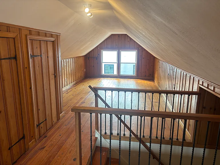 212 Zandale Dr — Photo 31