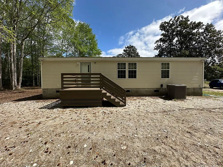 5636 Caratoke Hwy — Photo 10