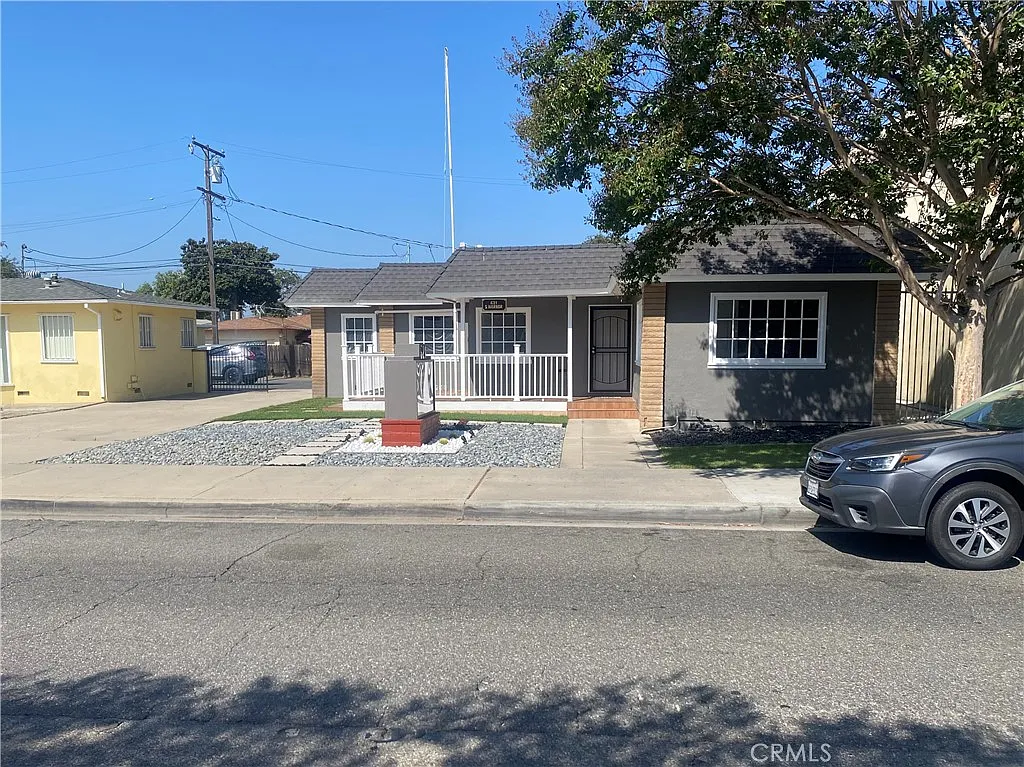 4 bed, 1700 sqft, $3,000 — Photo 1