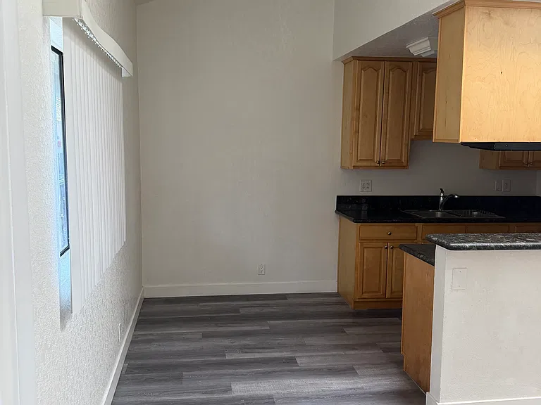 1080 Temple Ave #203 — Photo 13