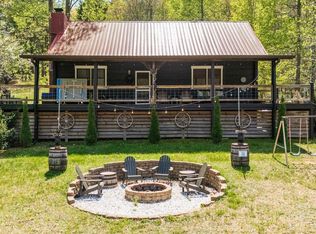 4065 Hickory Hollow Way, Sevierville, TN 37862