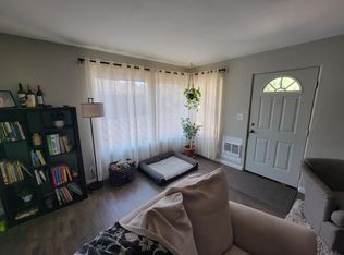 1722 E 10th St, The Dalles, OR 97058