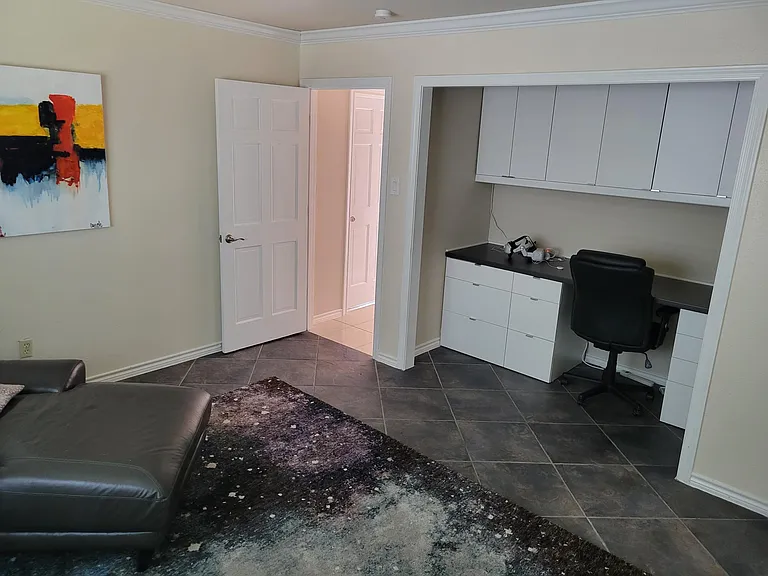 Bedroom or Office