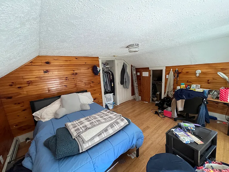 240 Charles St #2 — Photo 21
