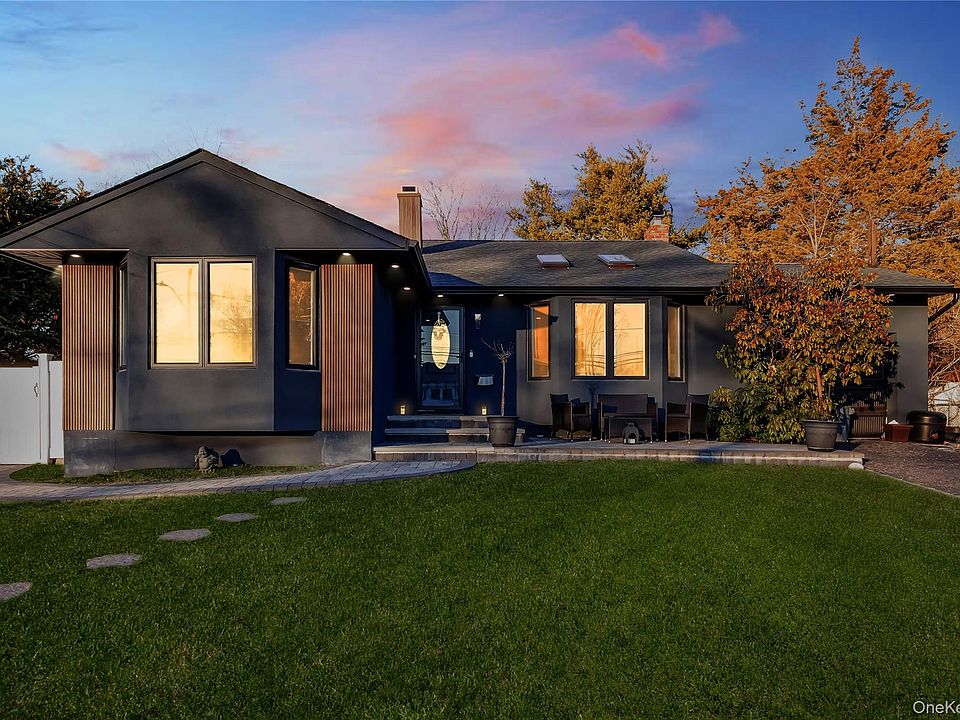 1st image of 35 Crossway Drive