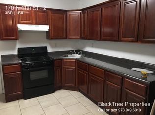 170 N 11th St #2, Newark, NJ 07107