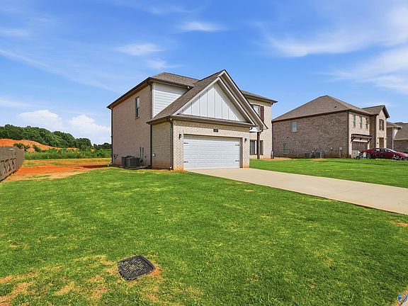 2nd image of 127 Flintlock Way