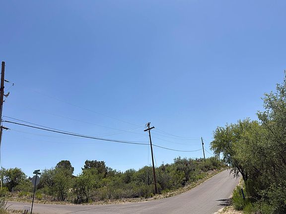 5th image of 2520 N Rockliffe Blvd