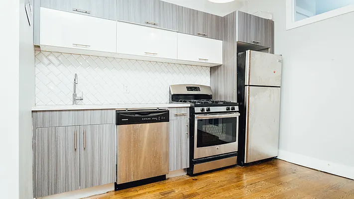 Rented by Nooklyn NYC LLC | media 2