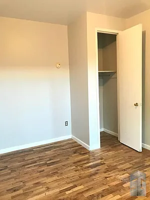 Rented by Skyline Group Real Estate | media 85