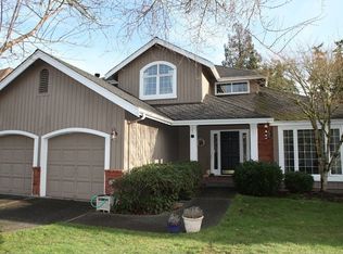 22447 NE 9th Dr, Sammamish, WA 98074