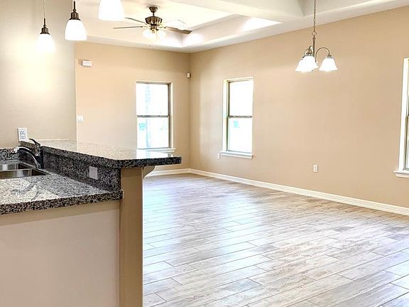 2nd image of 4414 Santee Dr #B