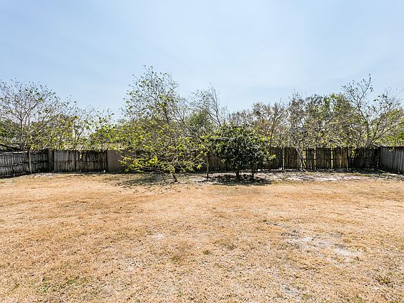 3rd image of 9904 River Pines Ct