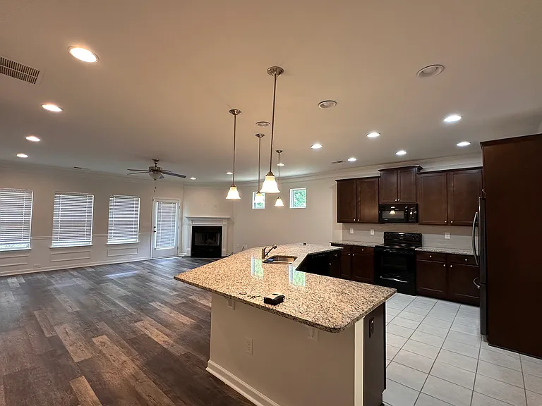901 Blind Brook Cir — Photo 11