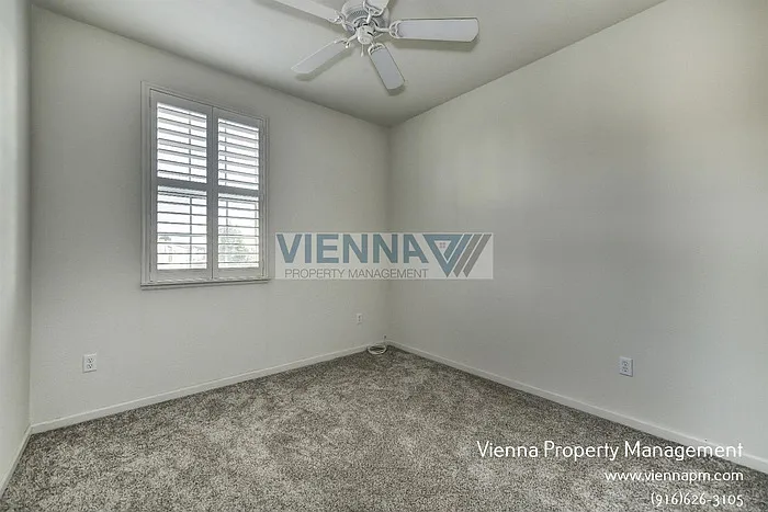 1003 Ferry Cir — Photo 19