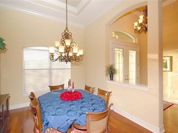4th image of 4112 Lone Haven Ln