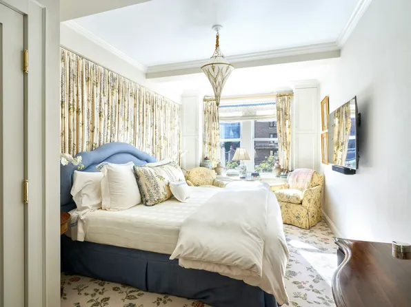 575 Park Avenue image 4 of 8