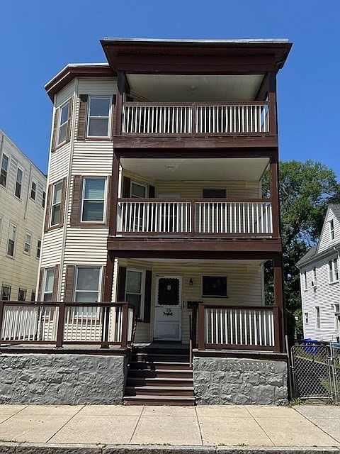 1st image of 15 Vesta Rd