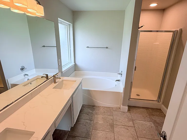 930 High Knoll Dr — Photo 7