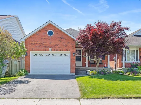 29 Newport Ave, Clarington, ON L1E 2B8