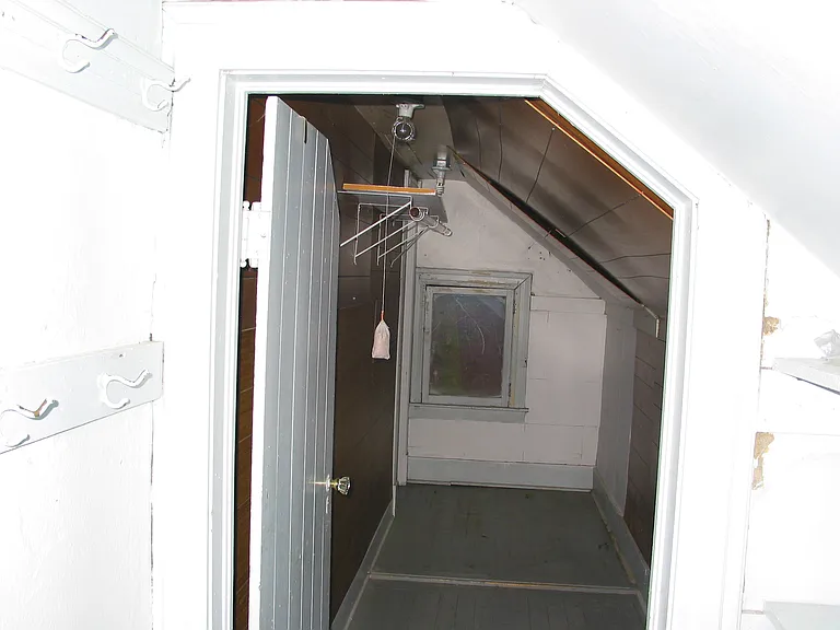 1102 W 11th Ave — Photo 21