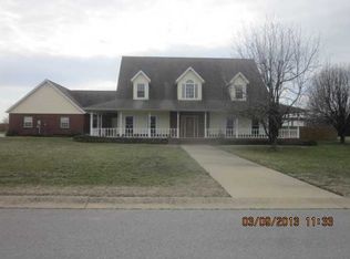 1815 Billie Acres Pl, Lowell, AR 72745