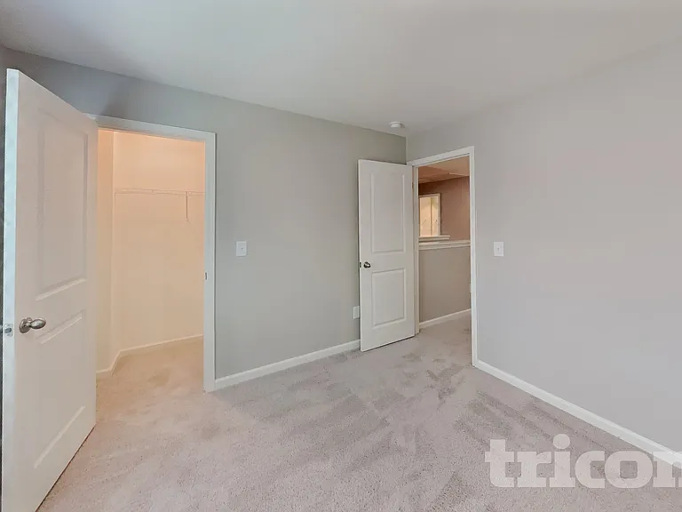 105 Meadow Vista Ln — Photo 10