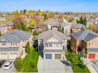 2029 Blue Jay Blvd, Oakville, ON L6M 3R4