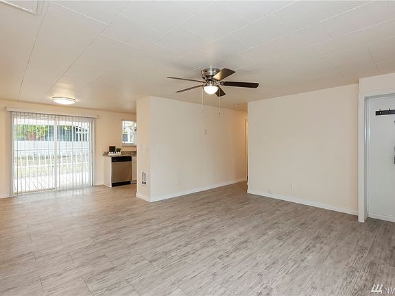 5th image of 1720 S Sprague Ave