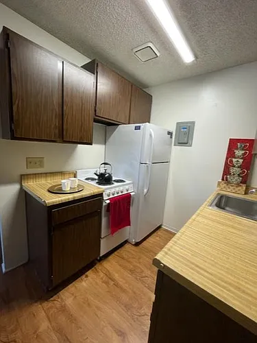 1315 D St Photo 1