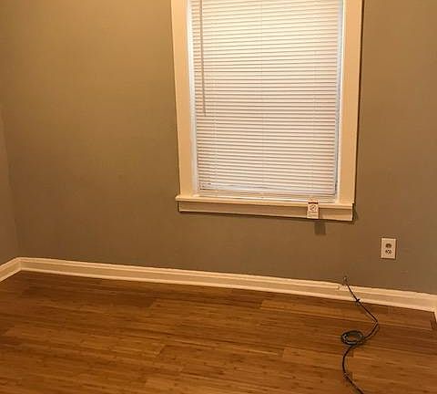 2nd image of 1837 N Fairfield Ave APT 2