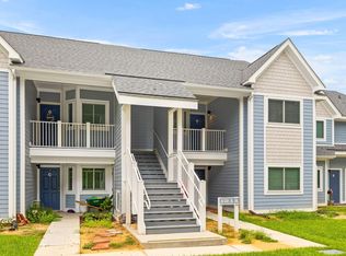 850 Ilex Ct APT H, Mount Pleasant, SC 29464