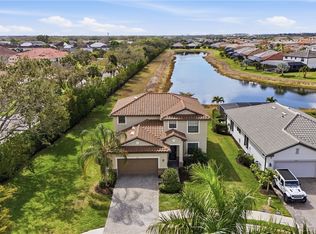 11821 Arbor Trace Dr, Fort Myers, FL 33913