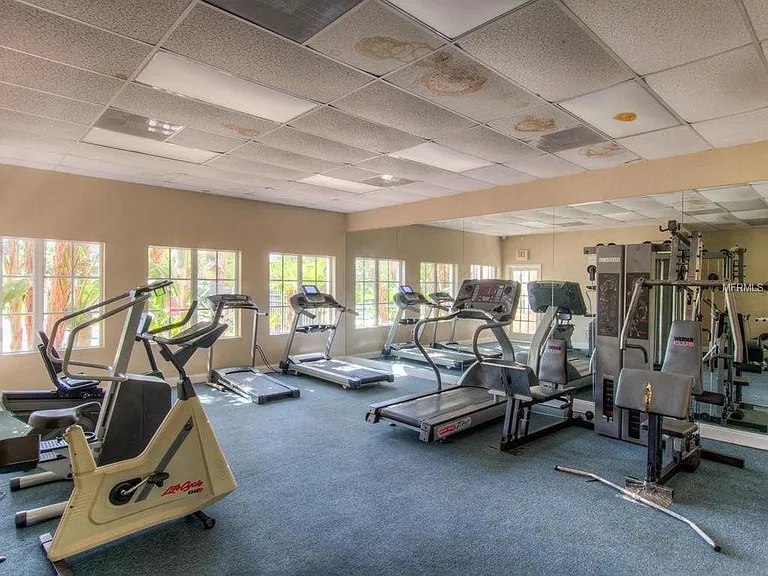 2835 Somerset Park Dr #102 — Photo 11