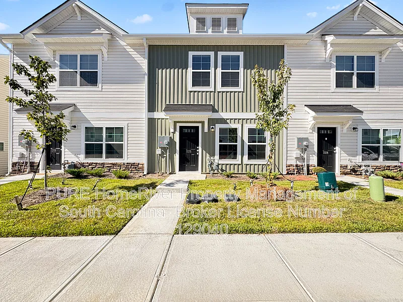 1016 Tundra Teal Ln