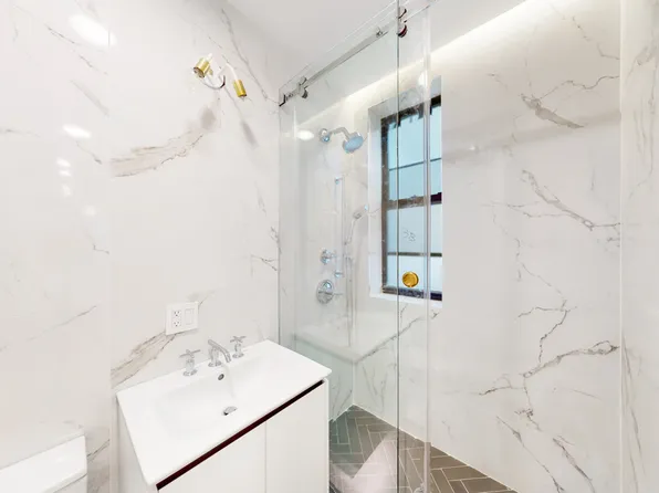 93 Hicks Street image 5 of 8