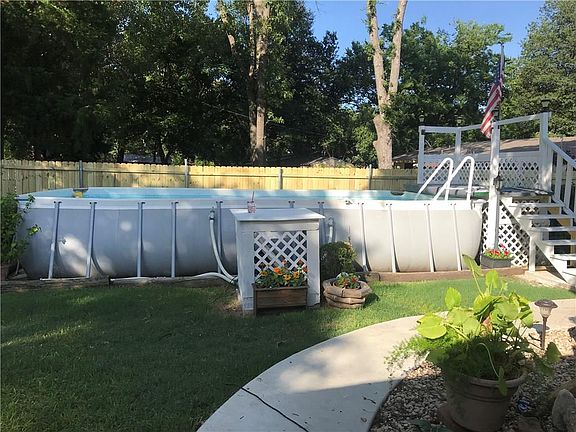 3rd image of 1200 Bowie Dr