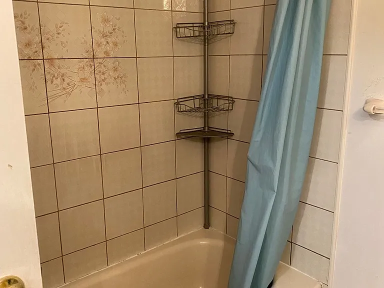 155 Corinthian Blvd — Photo 13
